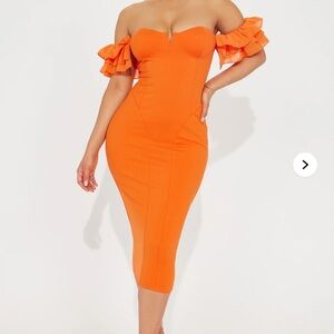 Maelis Off Shoulder Midi Dress